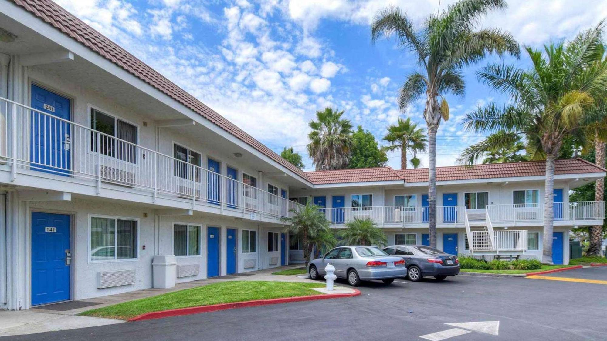 Motel 6-Costa Mesa, Ca Екстер'єр фото