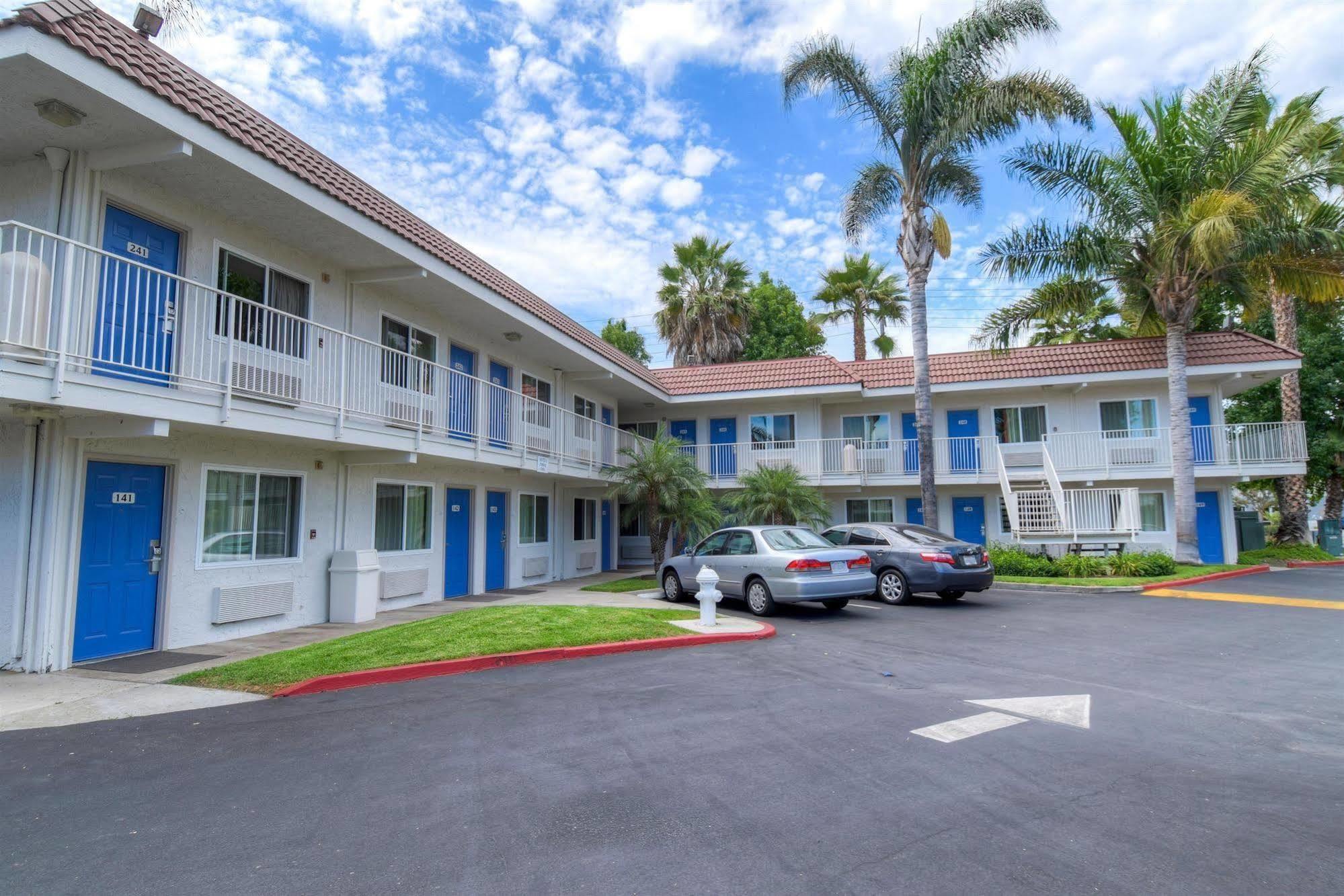 Motel 6-Costa Mesa, Ca Екстер'єр фото