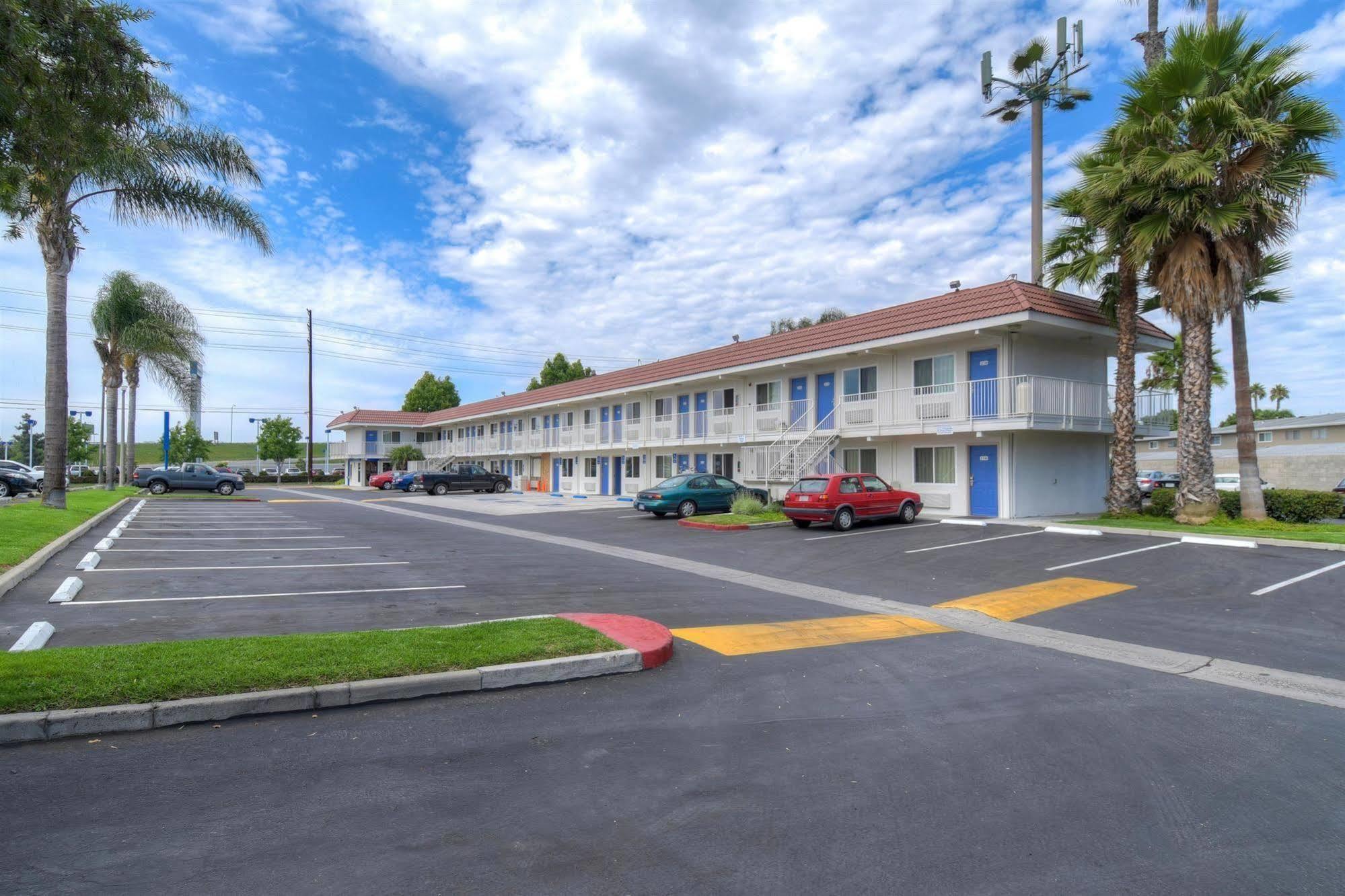 Motel 6-Costa Mesa, Ca Екстер'єр фото